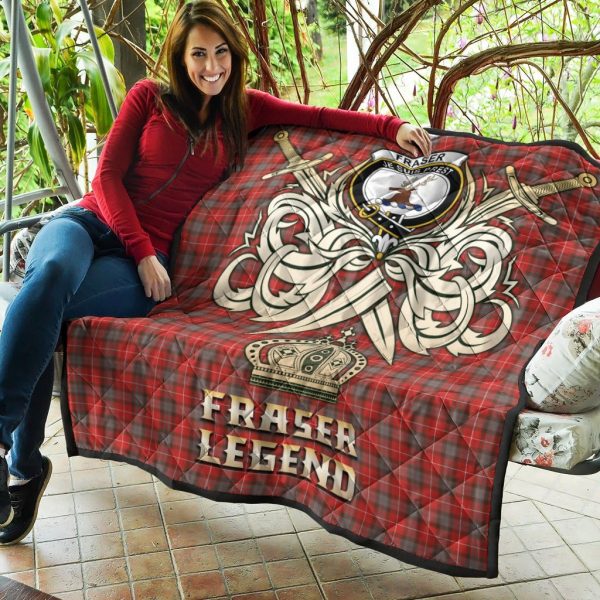 Fraser Weathered Tartan Crest Legend Gold Royal Premium Quilt For Sale - Image 5
